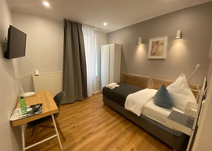 Otel Zur Waldlust Frankfurt am Main
